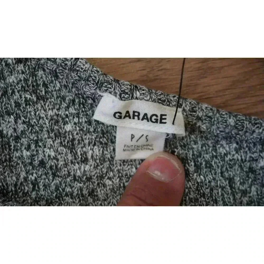 NWT Garage Long Sleeve One Shoulder Salt & Pepper - Size P/S - Picture 4 of 12